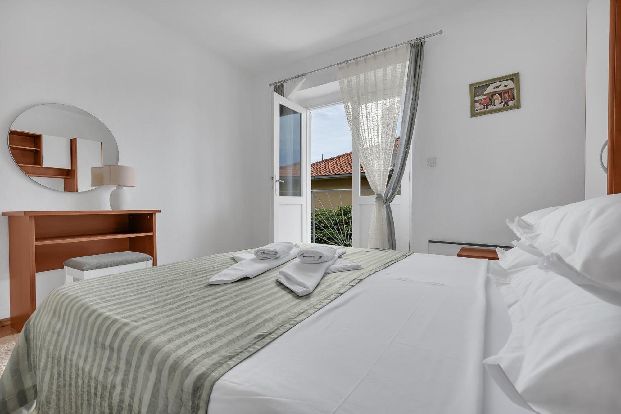 Apartment And Rooms Mila Makarska Eksteriør billede